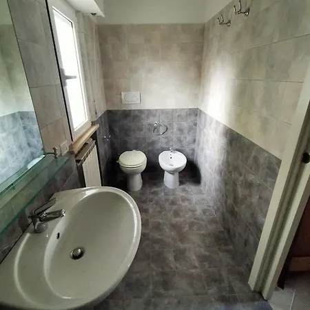 Pentalocale Con E Piscina Incluse - Taunus Vacanze Cod 433 * Numana